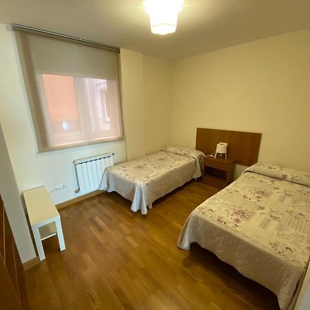 Dpcristal Calvo Sotelo 164, 4C Sarria Exterior foto